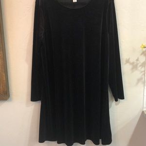 Old navy velvet shift dress